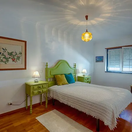 度假居 Like-home Boa Onda House-t4-ericeira Center *
